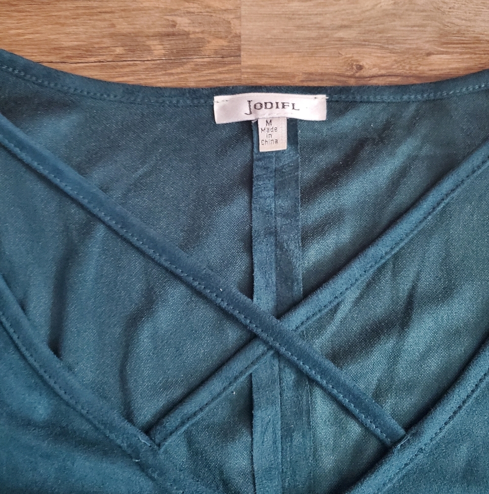 JODIFL Flowy Velvet Dress Emerald Green - Picture 4 of 6